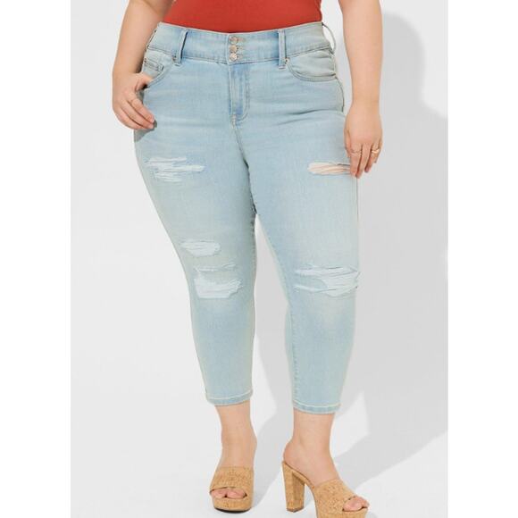 Torrid Jeans 16W Crop Ankle Skiinny High Rise Soft Destruct Shreds Light Blue - Picture 1 of 12